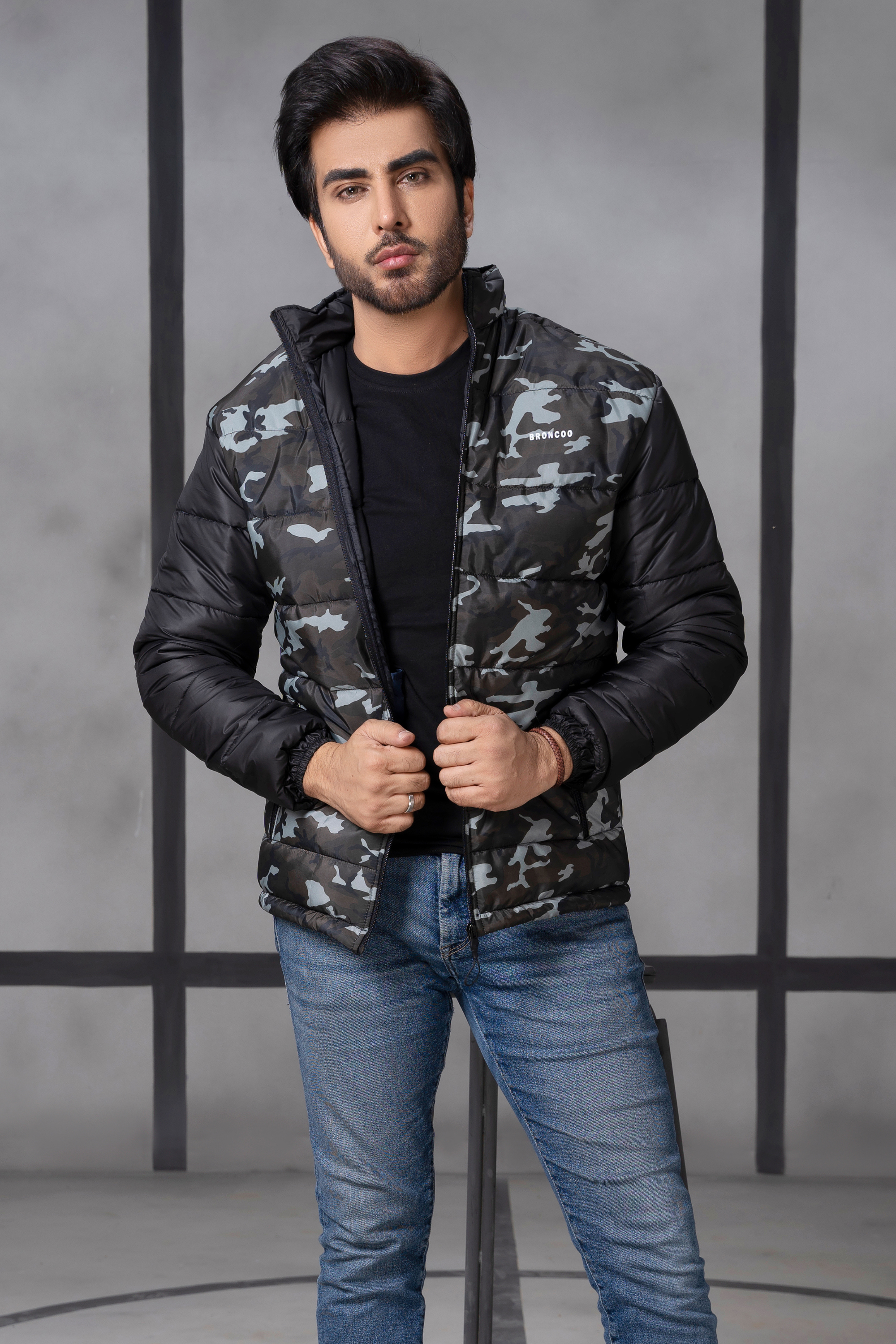 Broncoo Camo Jacket